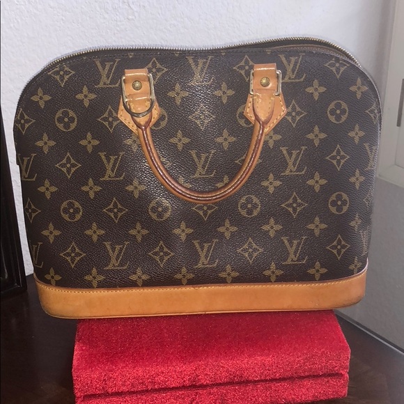 Louis Vuitton Alma PM - Picture 1 of 8